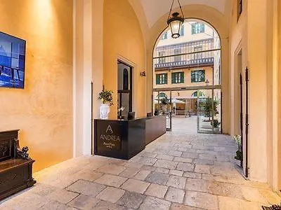 Of Andrea Hotel 4*