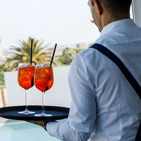 Of Andrea Hotel 4*