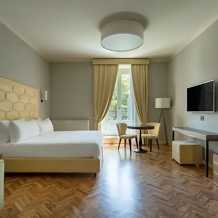 Of Andrea Hotel 4*