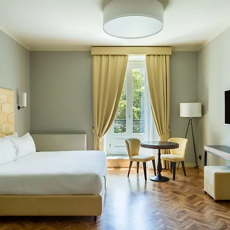 Of Andrea Hotel 4*